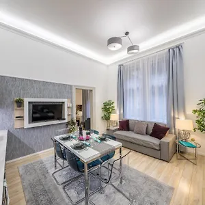 Market Apartamento Budapest